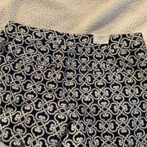 crown & ivy Navy and White Geometric Shelby Shorts